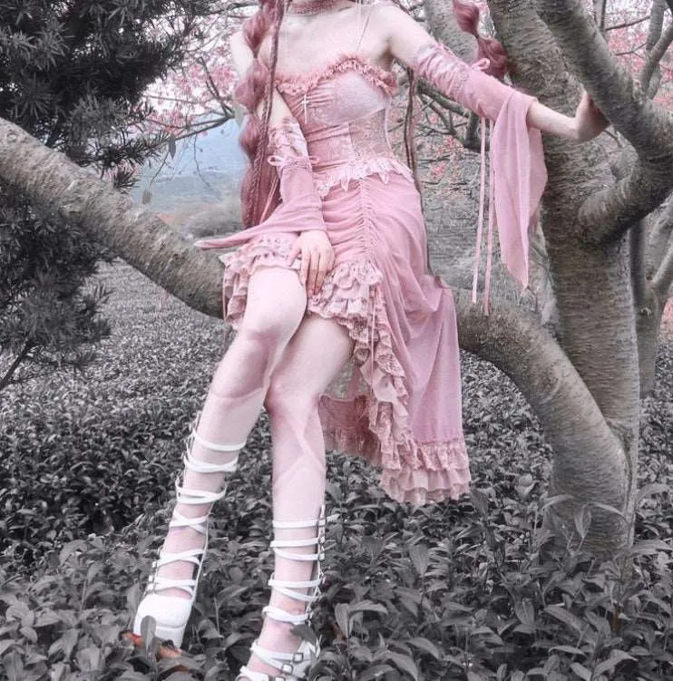 Blood Supply Guardian of Sakura Tress Gothic Lace Velvet Pink Suspender Dress