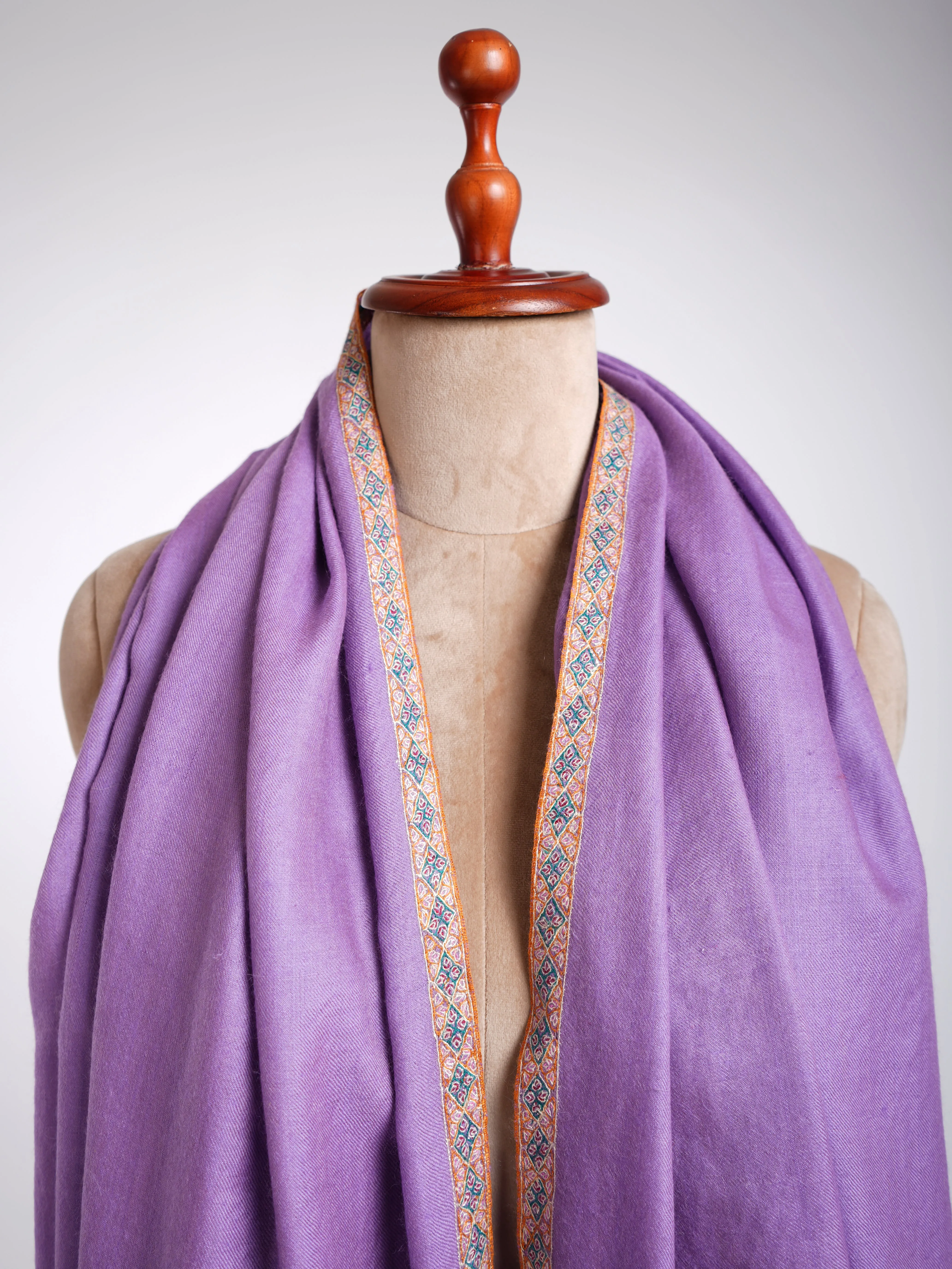 Hashidar Hand Embroidered Pashmina Shawl Lilac