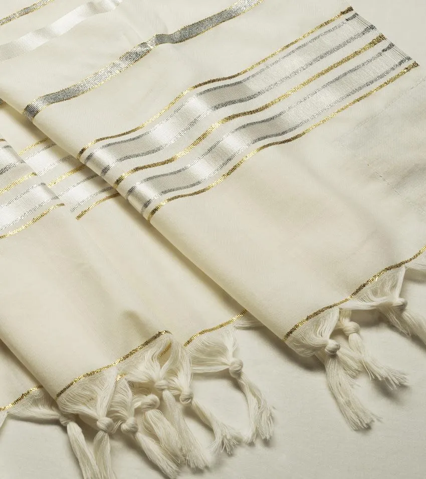 Hermon Wool Tallit Silver & Gold