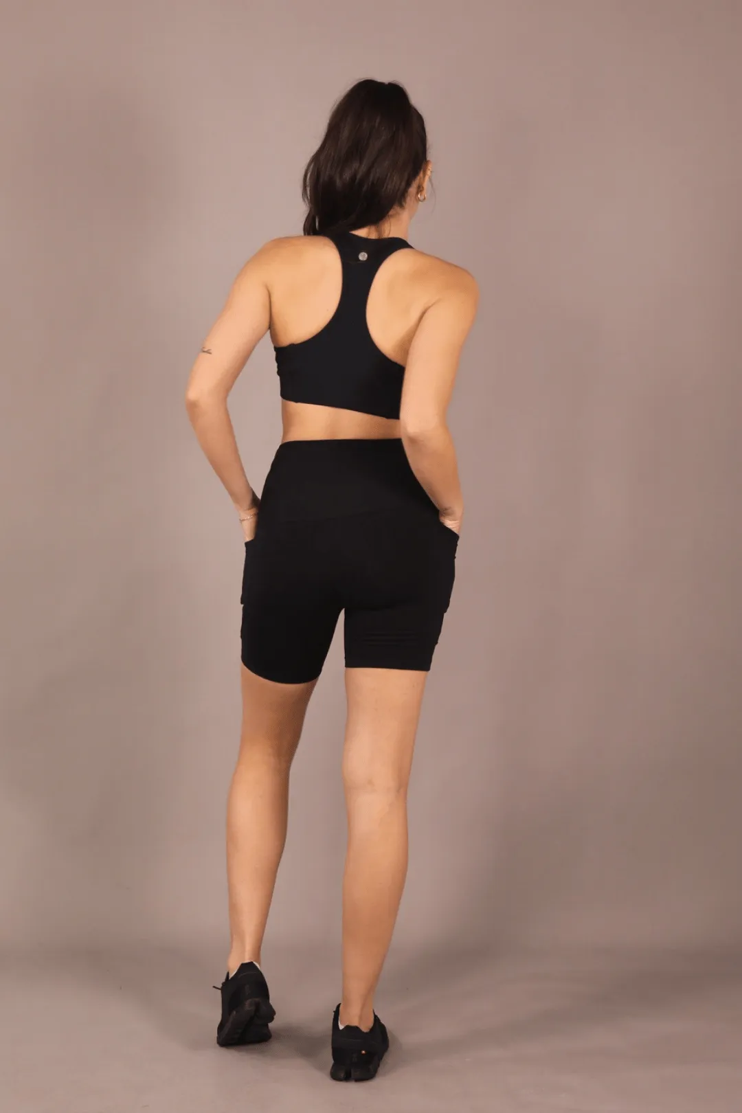 High Waist Mid Shorts - Black