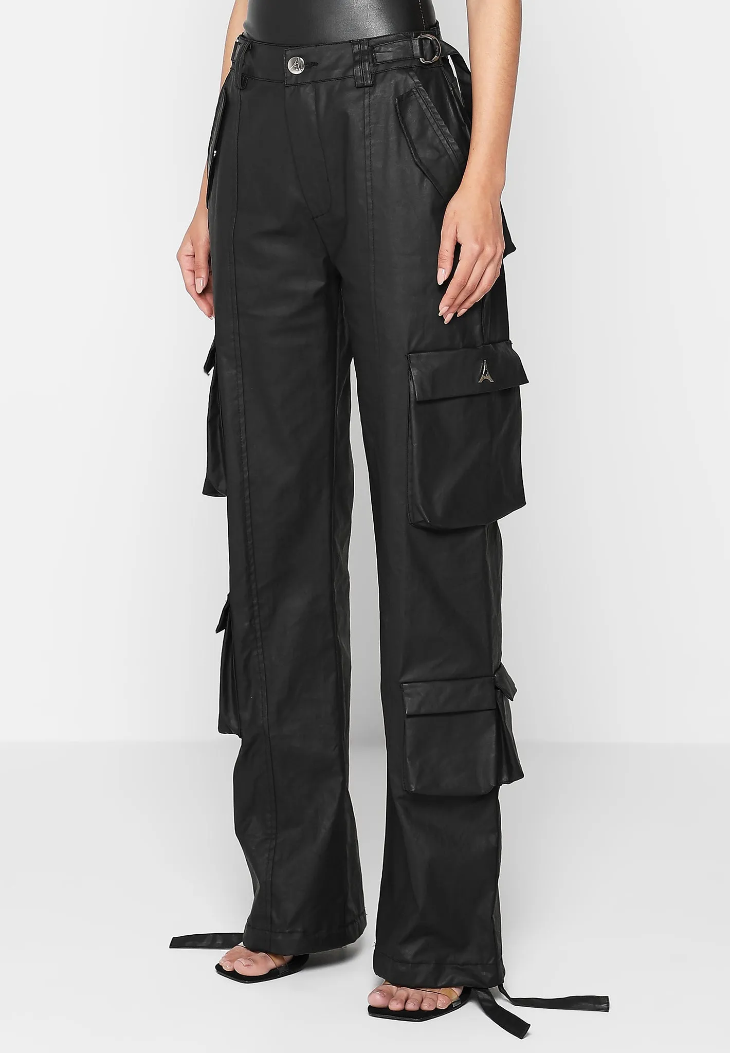 Mid Rise Waxed Cargo Pants - Black