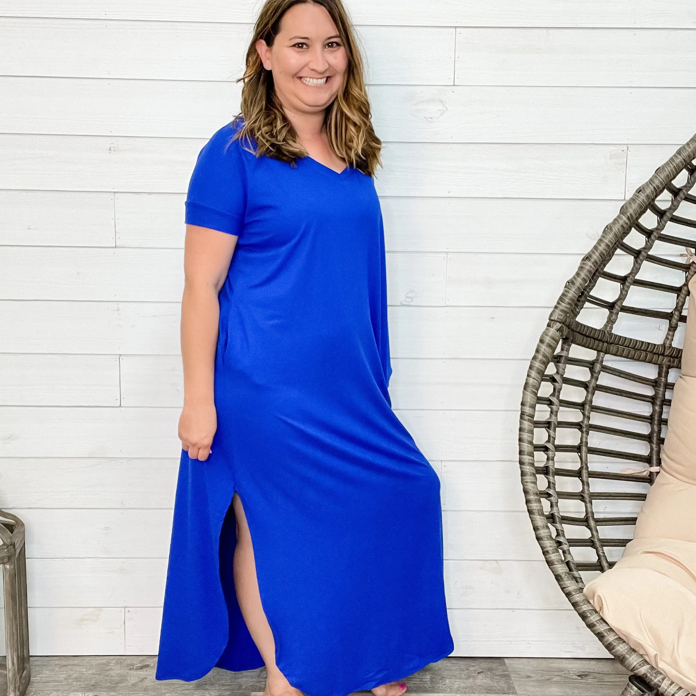 "Staycation" Short Sleeve V Neck Maxi Dress (Multiple Colors)