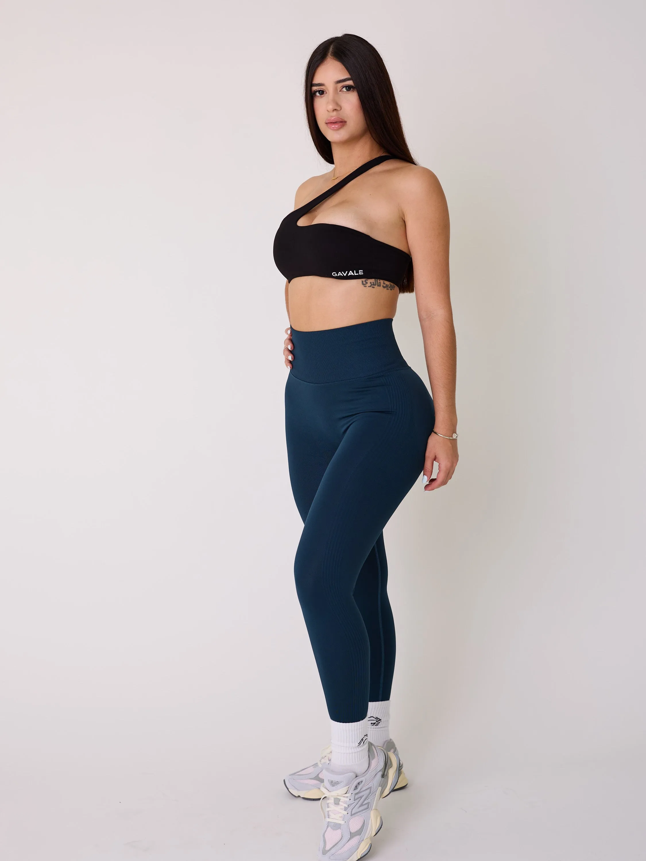 Silhouette Scrunch Leggings