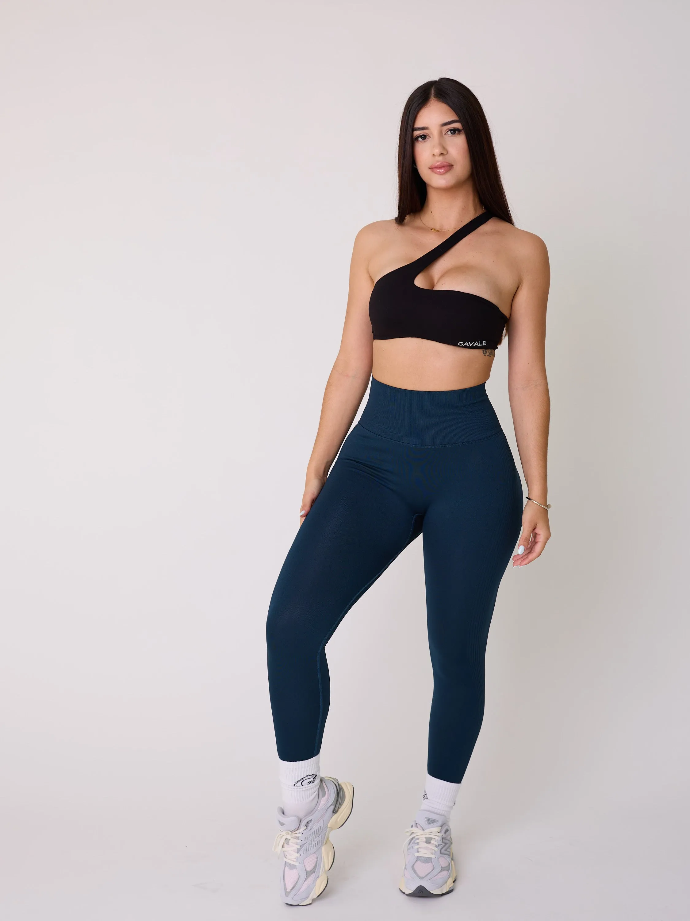 Silhouette Scrunch Leggings