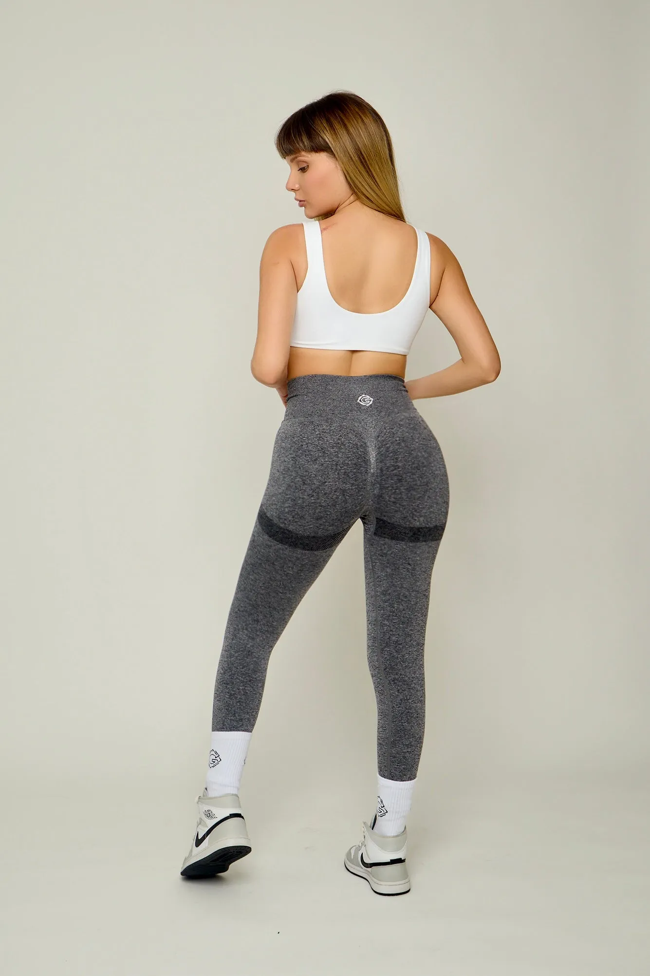 Silhouette Scrunch Leggings