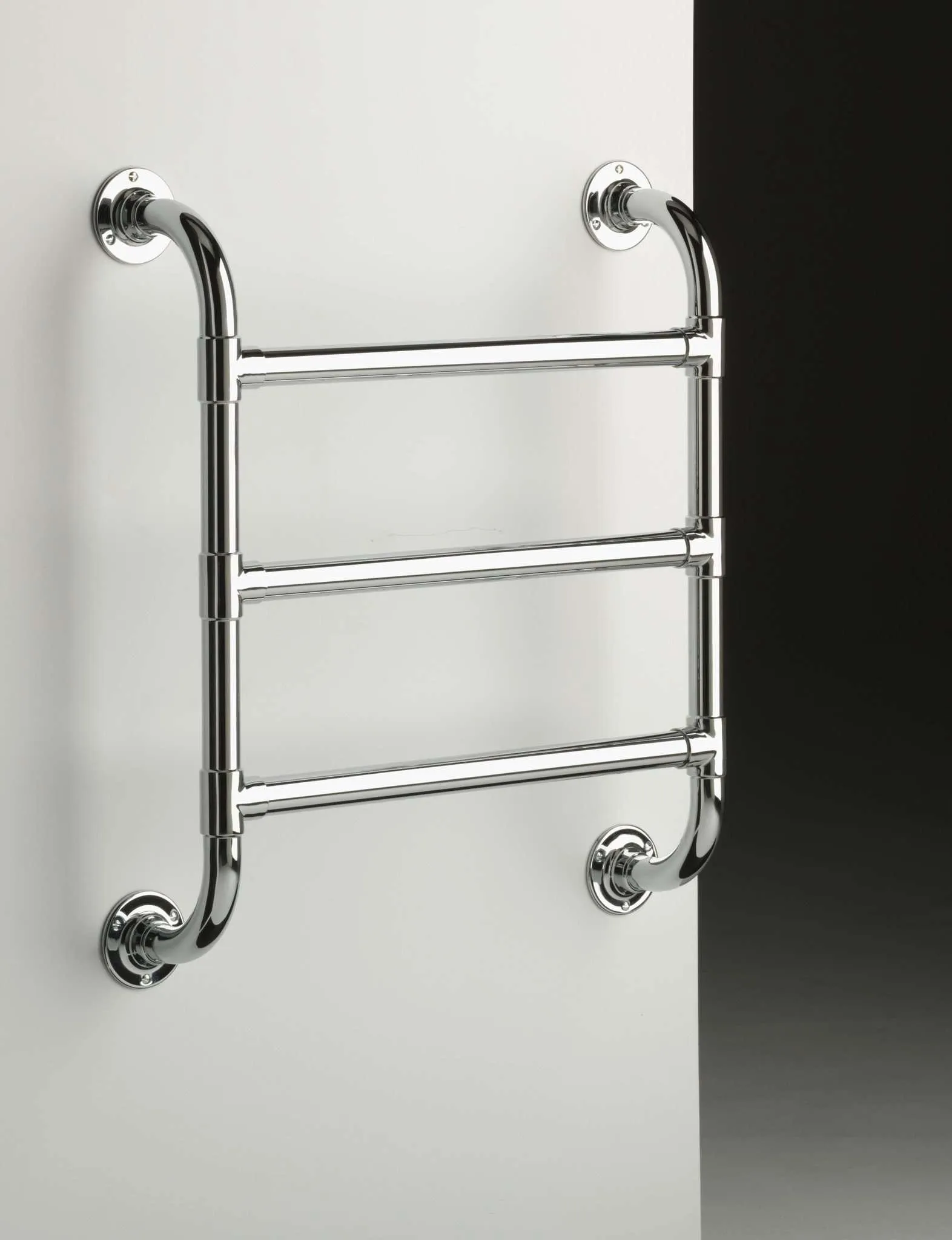 Sterlingham Dunsley Hardwired Towel Warmer  - 22"w x 22"h