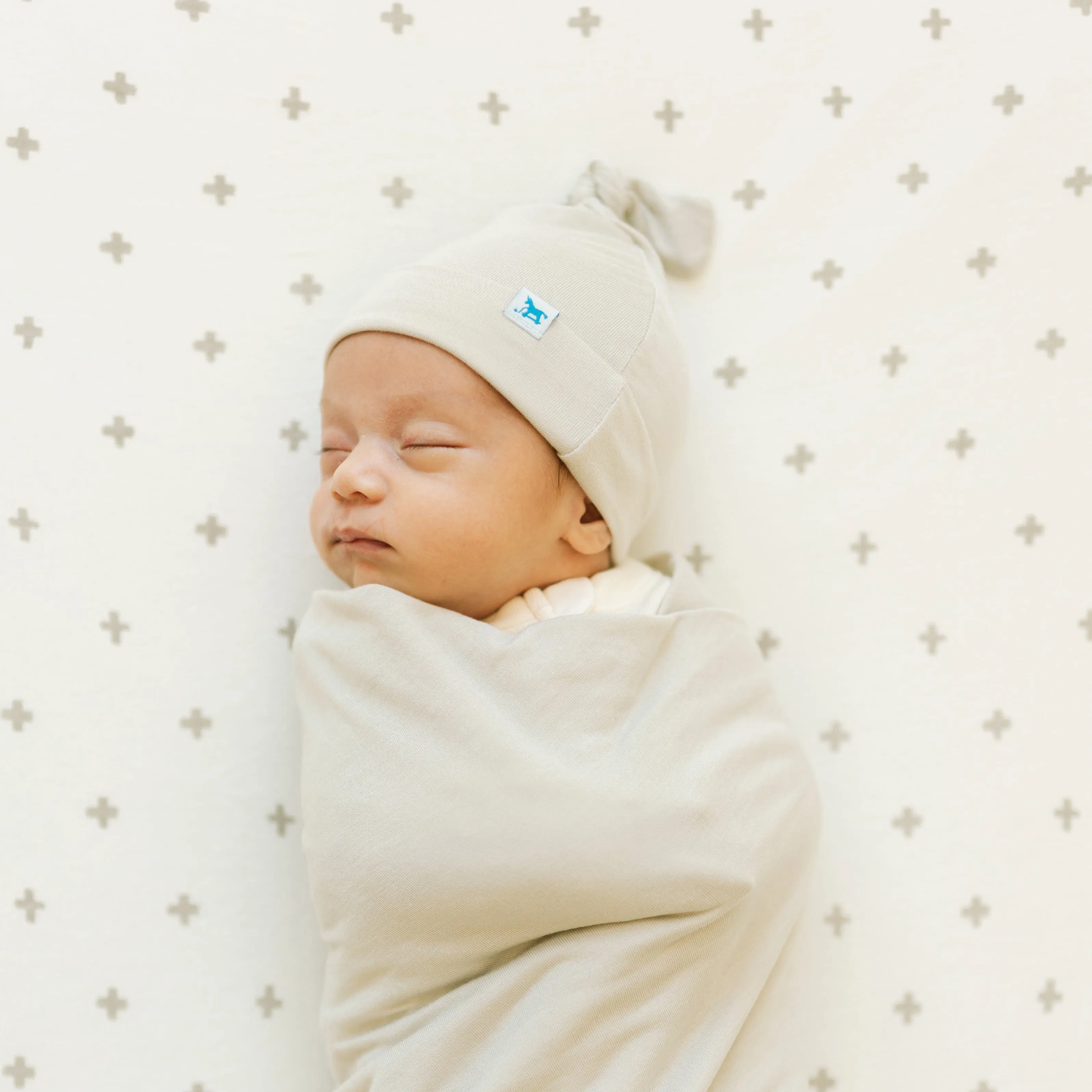 Stretch Knit Swaddle and Hat Set - Pebble