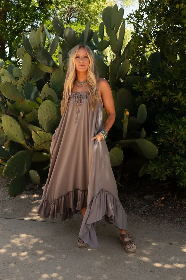 The Nest Heavenly Glow Maxi Dress - Mushroom