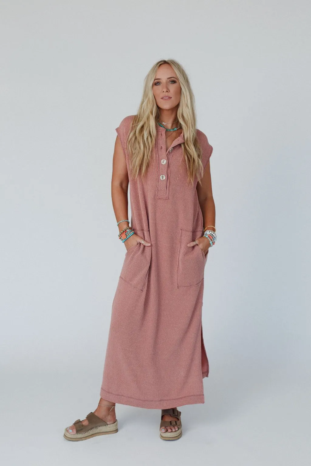 The Nest Madeline Textured Maxi Dress - Cedarwood