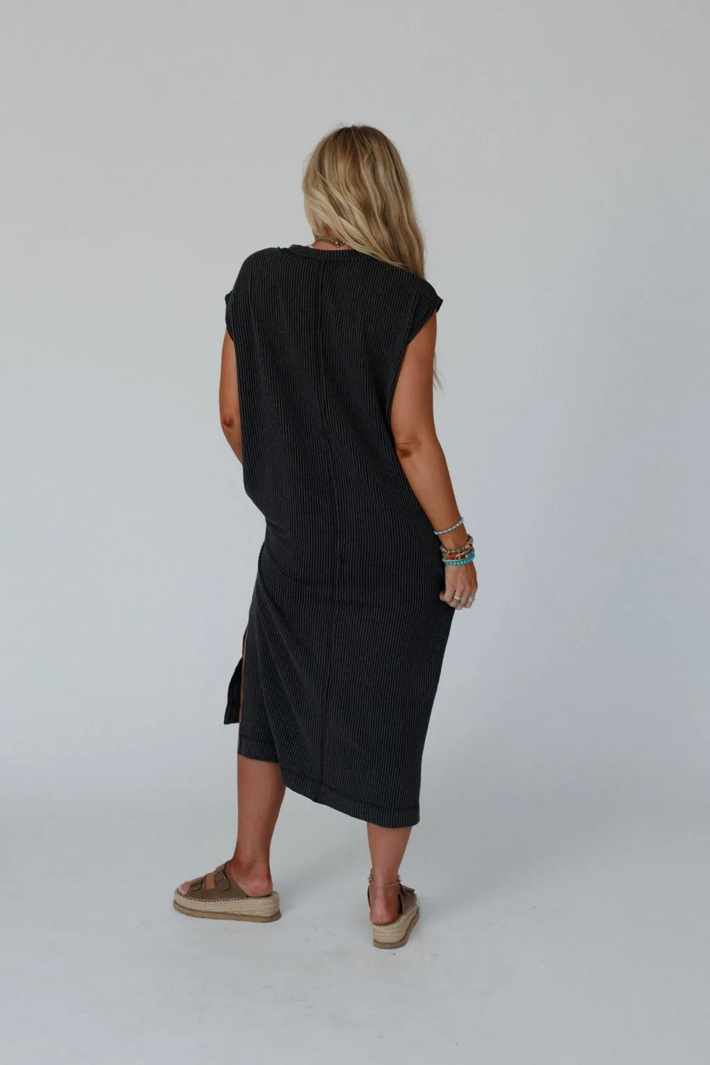 The Nest Madeline Textured Maxi Dress - Charcoal