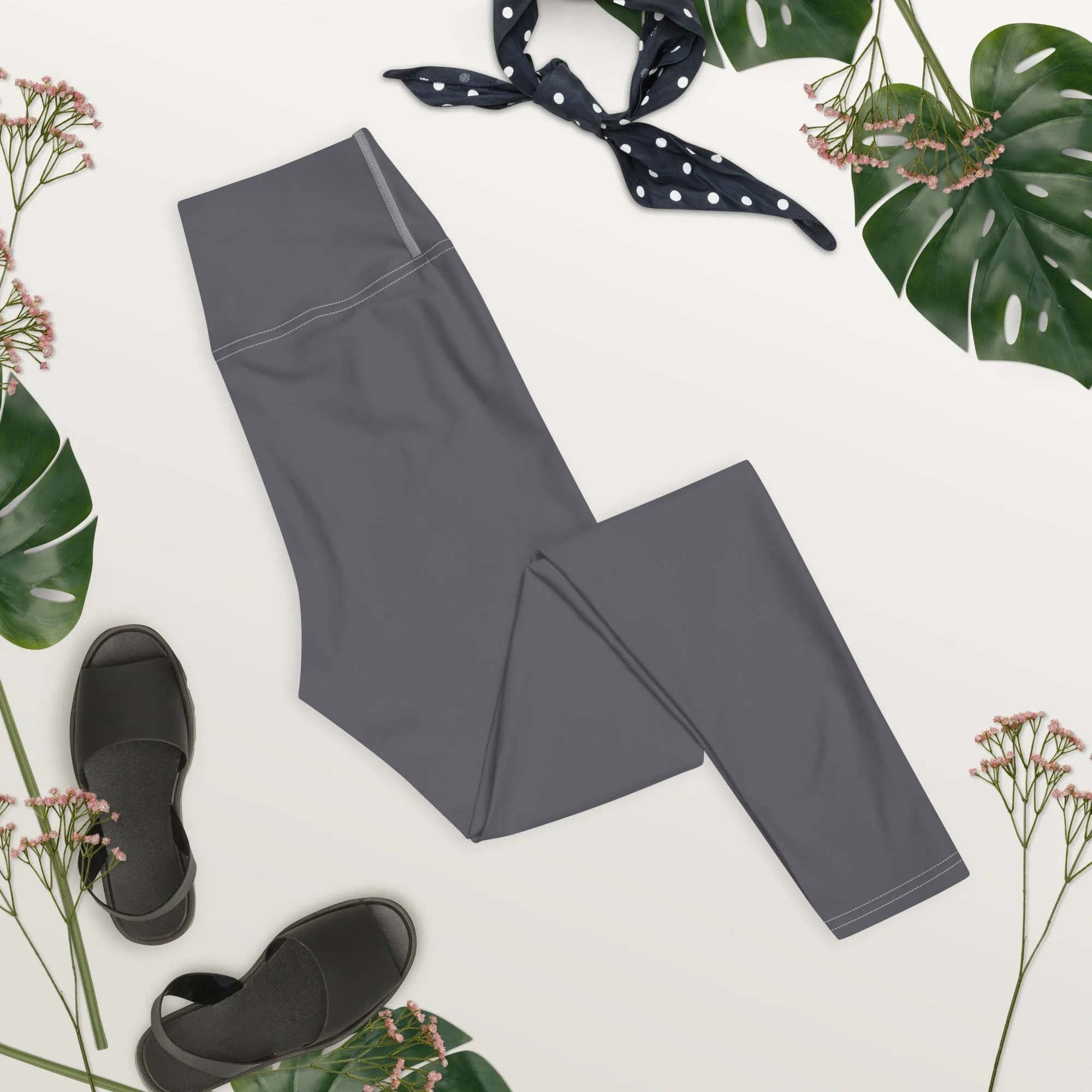 Urban Ease: Solid Color Workout Leggings for Women - Charcoal